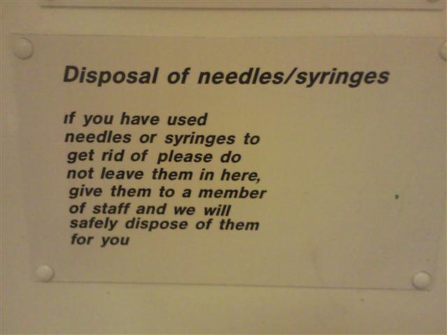 Syringe/needle sign